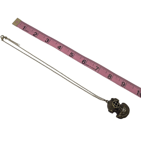 Diving Helmet Pendant Necklace in brass colored metal on brass chain NEW - Picture 7 of 8